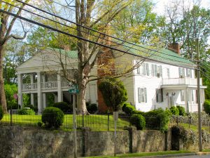 Montague House (Jean Elliott).